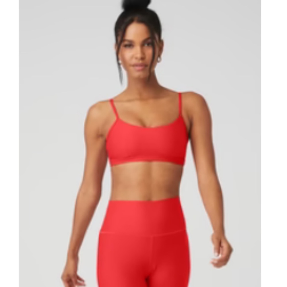 Alo Yoga Airlift Intrigue Bra – Red Hot Summer – Size M sold out color rare